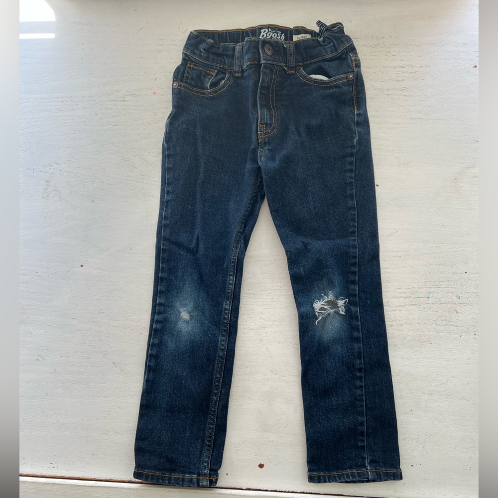 VGUC OSHKOSH distressed jeans